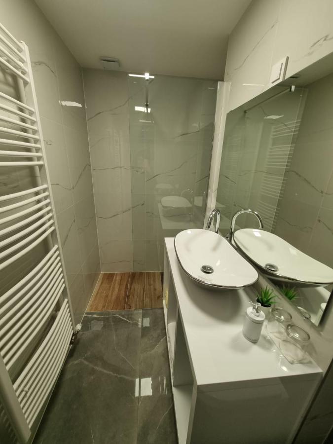 Апартаменты Apartman Simic Осиек Экстерьер фото